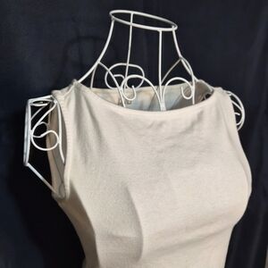 Set Of 2- Cream And Black Sleeveless Tops
